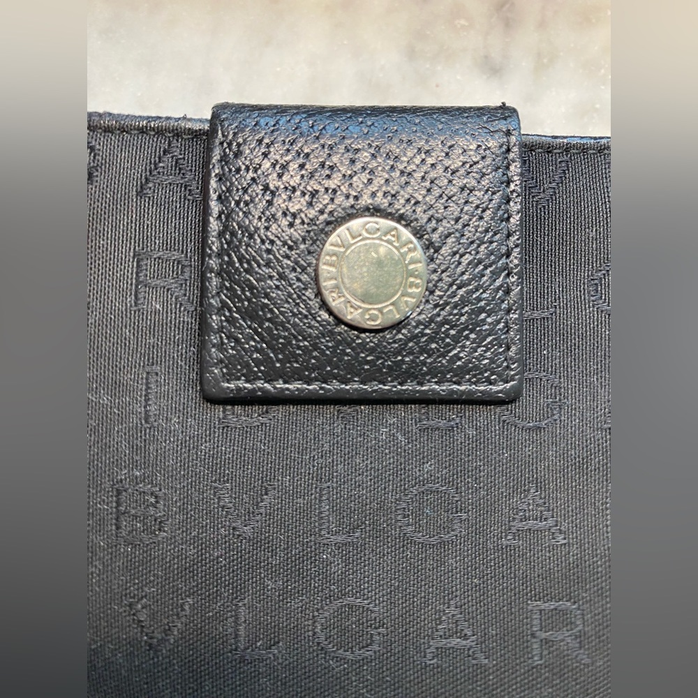 Bulgari Bifold Wallet - Picture 3 of 9